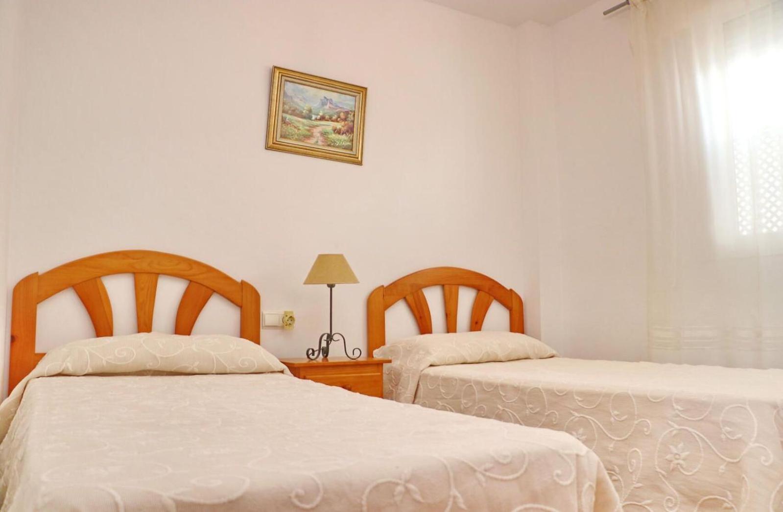 קוניל דה לה פרונטרה Apartamento Vistas Al Parque מראה חיצוני תמונה