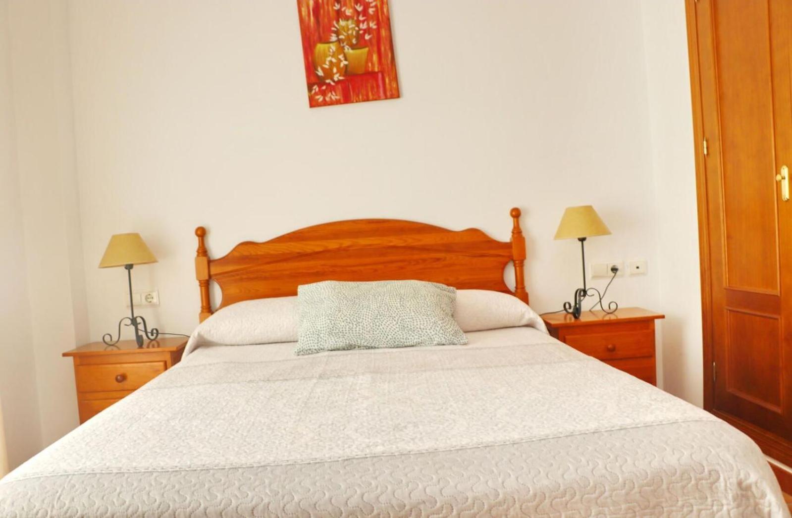 קוניל דה לה פרונטרה Apartamento Vistas Al Parque מראה חיצוני תמונה